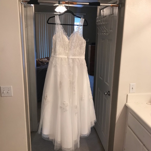 NWT A-Line Tulle Lace Ivory Wedding Dress - Picture 7 of 8